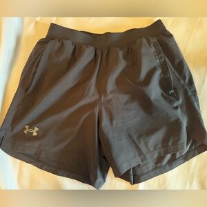 Under Armour Men's Black Running Shorts